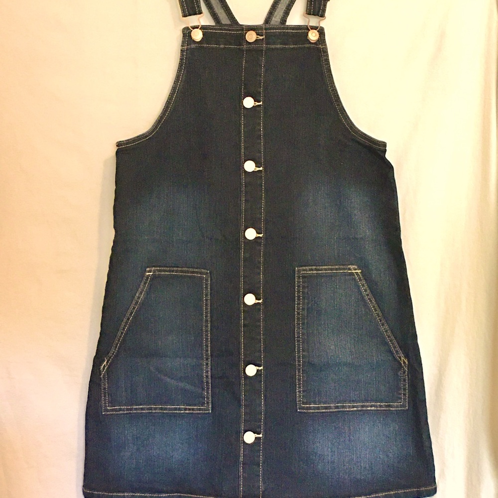 Jordache Simple dark denim jumper, brass buttons,pockets XXL /2XGirls